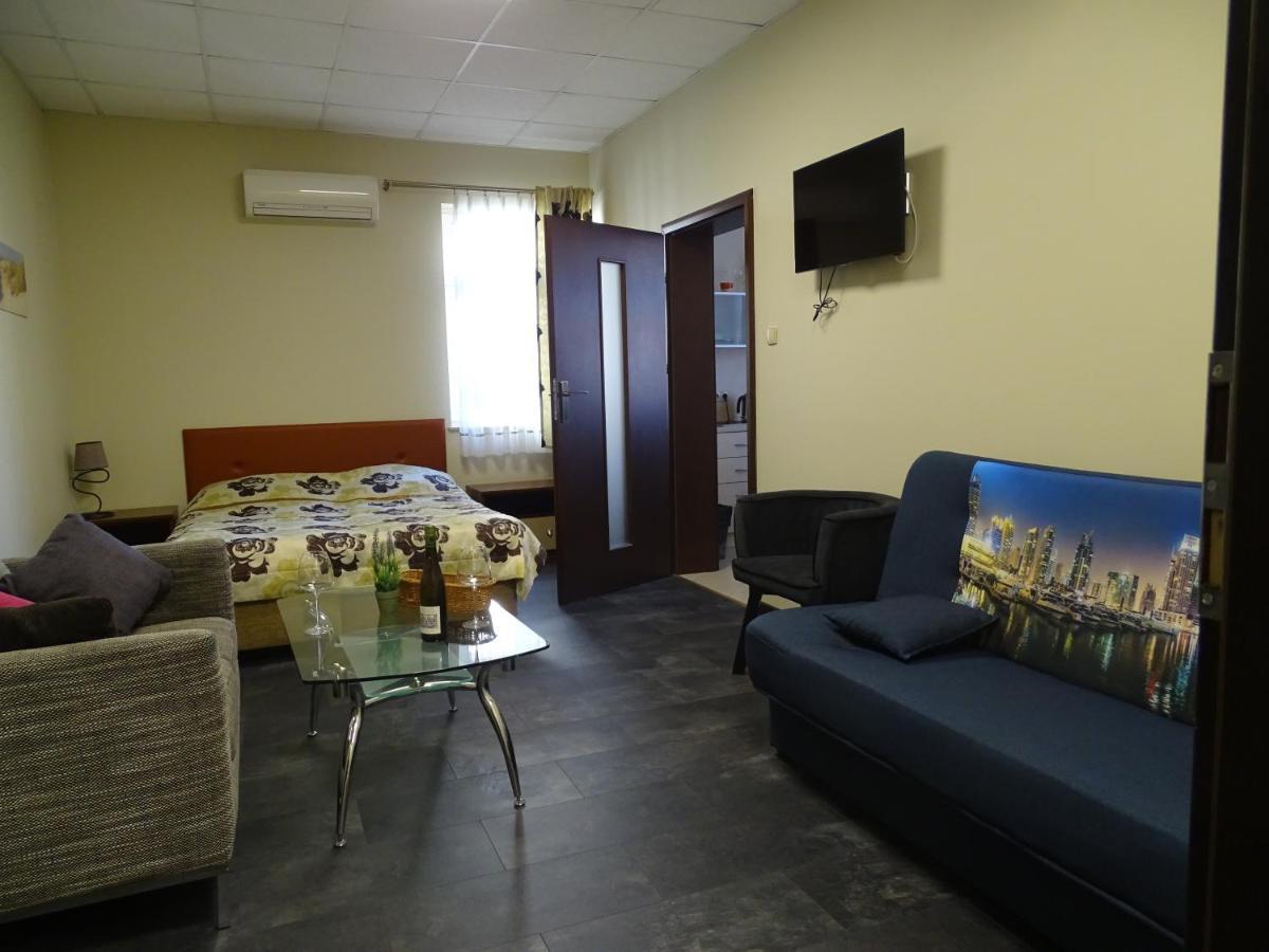 Apartamenty W Ustce อุสตกา ภายนอก รูปภาพ